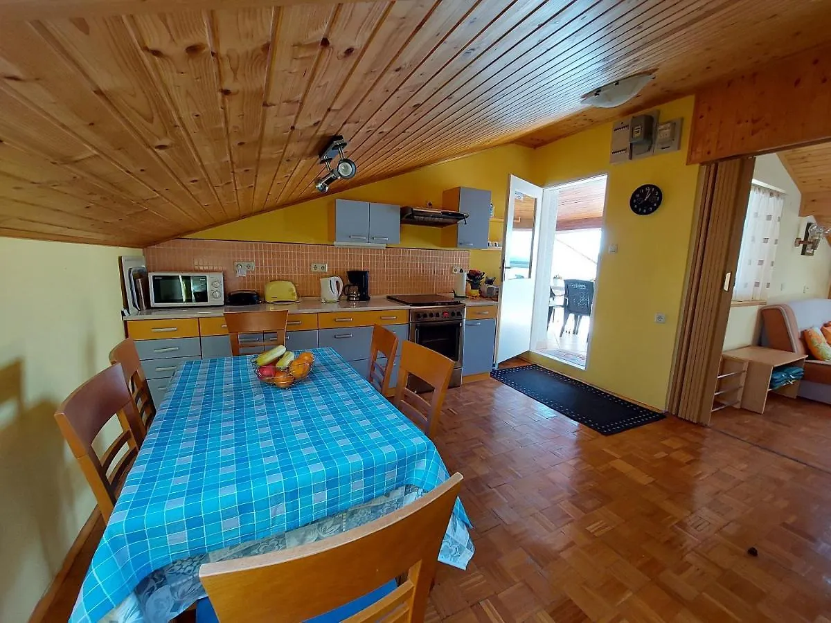 Apartments Faran Crikvenica 0*,  Croazia