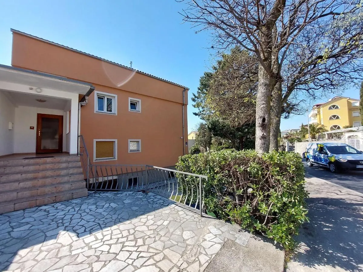 Apartments Faran Crikvenica